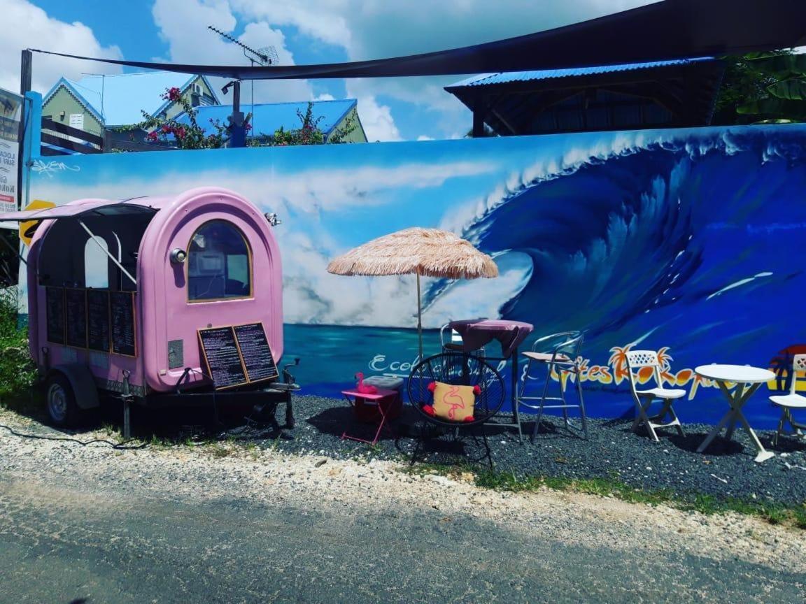 Surf Camp Kokoplaj, A 150M De La Plage Et Du Spot De Surf Sainte-Anne  Eksteriør billede